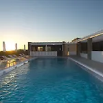 Pelagos Sunset Pensión